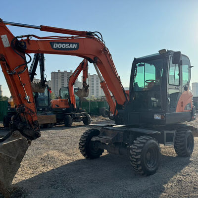 48KW Usado DOOSAN máquina de escavadeira Doosan DX60W Hydraulic Crawler Excavator 5550 kg