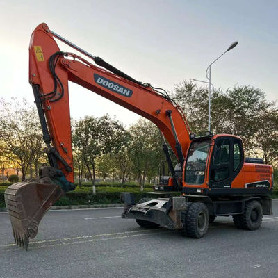 Doosan DX210W Excavadora de Roda Usada Mini Hidráulica Excavadora de Segunda Mão 20100 kg
