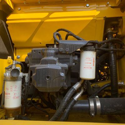 Komatsu Pc210 Equipamento de construção usado Máquina de escavação de segunda mão 20630kg