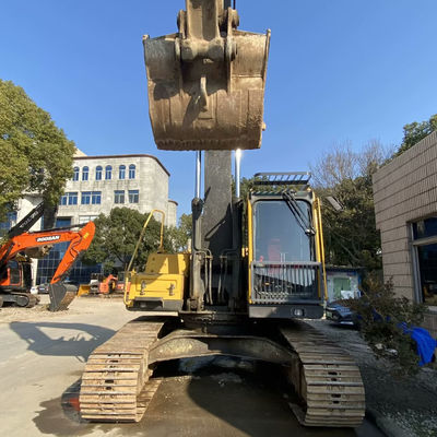 2a mão Volvo 240DL Máquina de escavadeira de terra Máquinas de construção usadas 23500-24500 kg