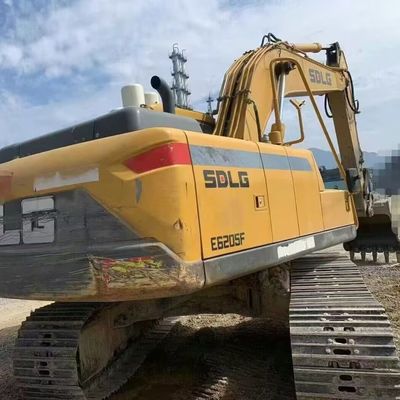 Excavadora hidráulica usada SDLG 205 119kW para operações de mineração