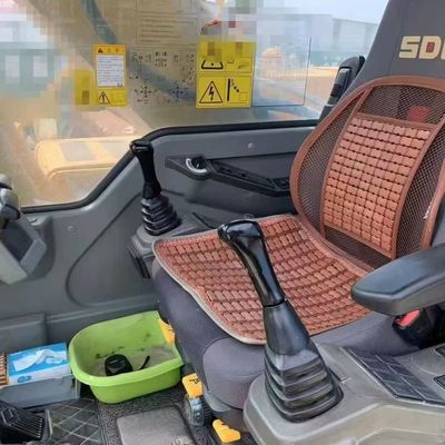 Excavadora hidráulica usada SDLG 205 119kW para operações de mineração